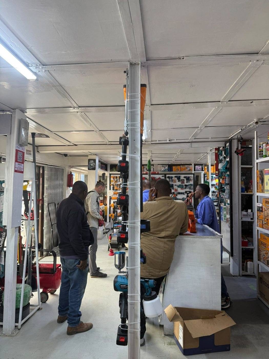 Customers visiting the OHGS showroom